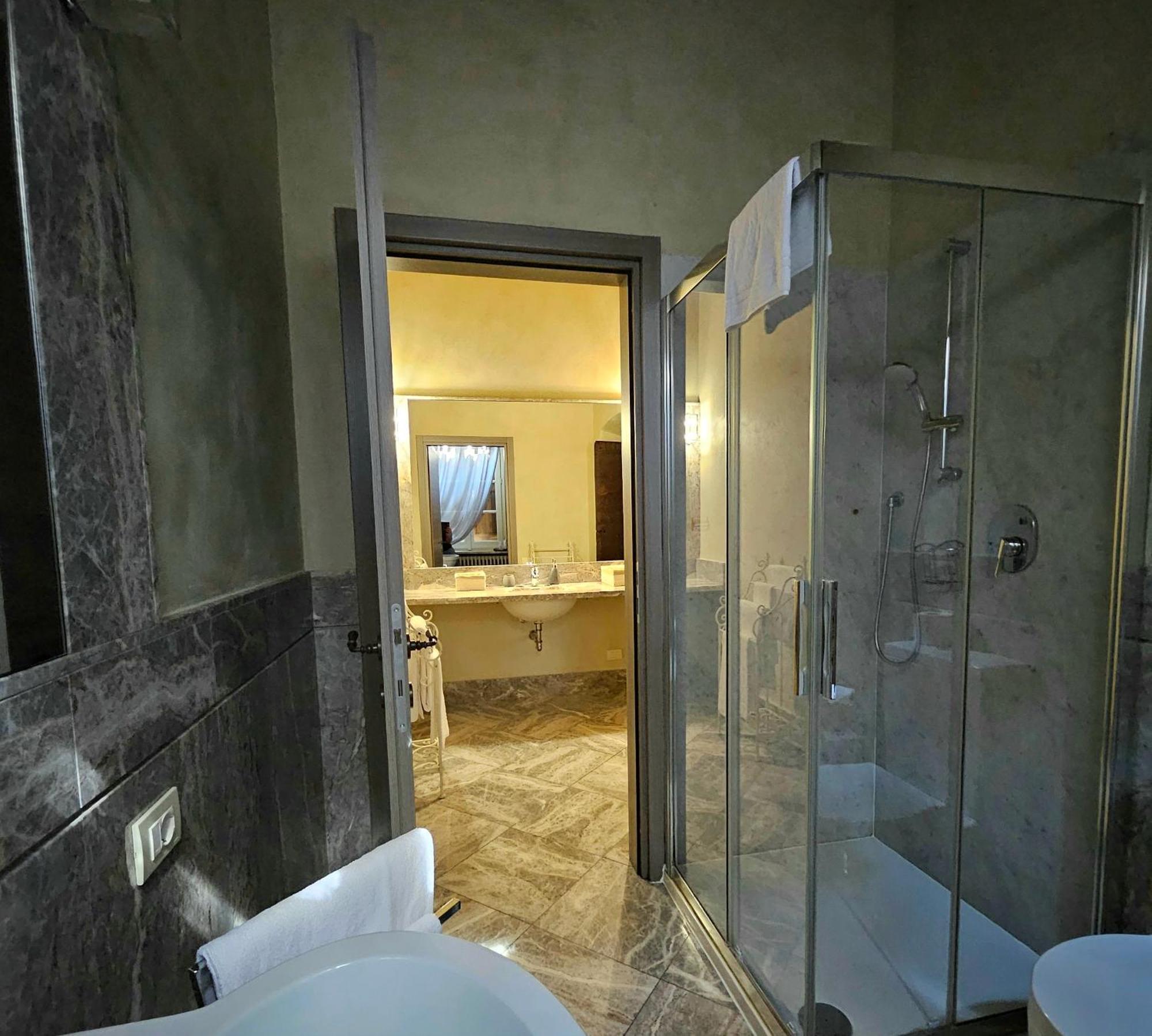 B&B Dimora Delle Donnole Bergamo Alta Zewnętrze zdjęcie