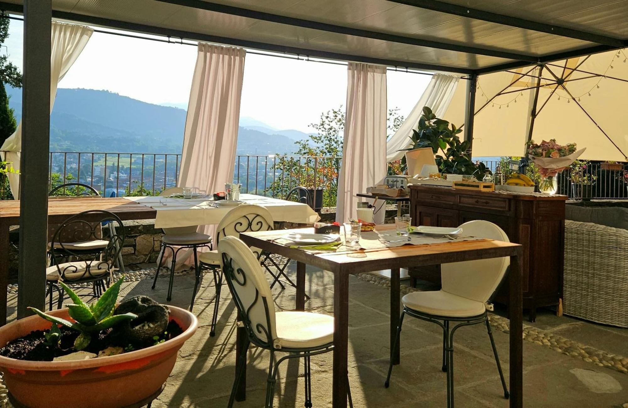 B&B Dimora Delle Donnole Bergamo Alta Zewnętrze zdjęcie