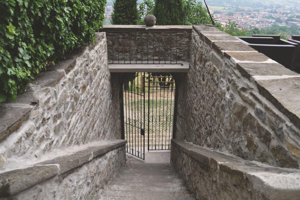 B&B Dimora Delle Donnole Bergamo Alta Zewnętrze zdjęcie