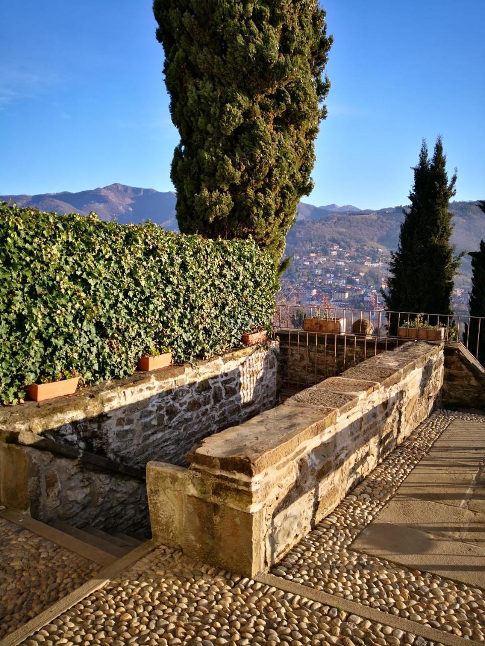 B&B Dimora Delle Donnole Bergamo Alta Zewnętrze zdjęcie